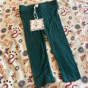 Kate quinn emerald leggings